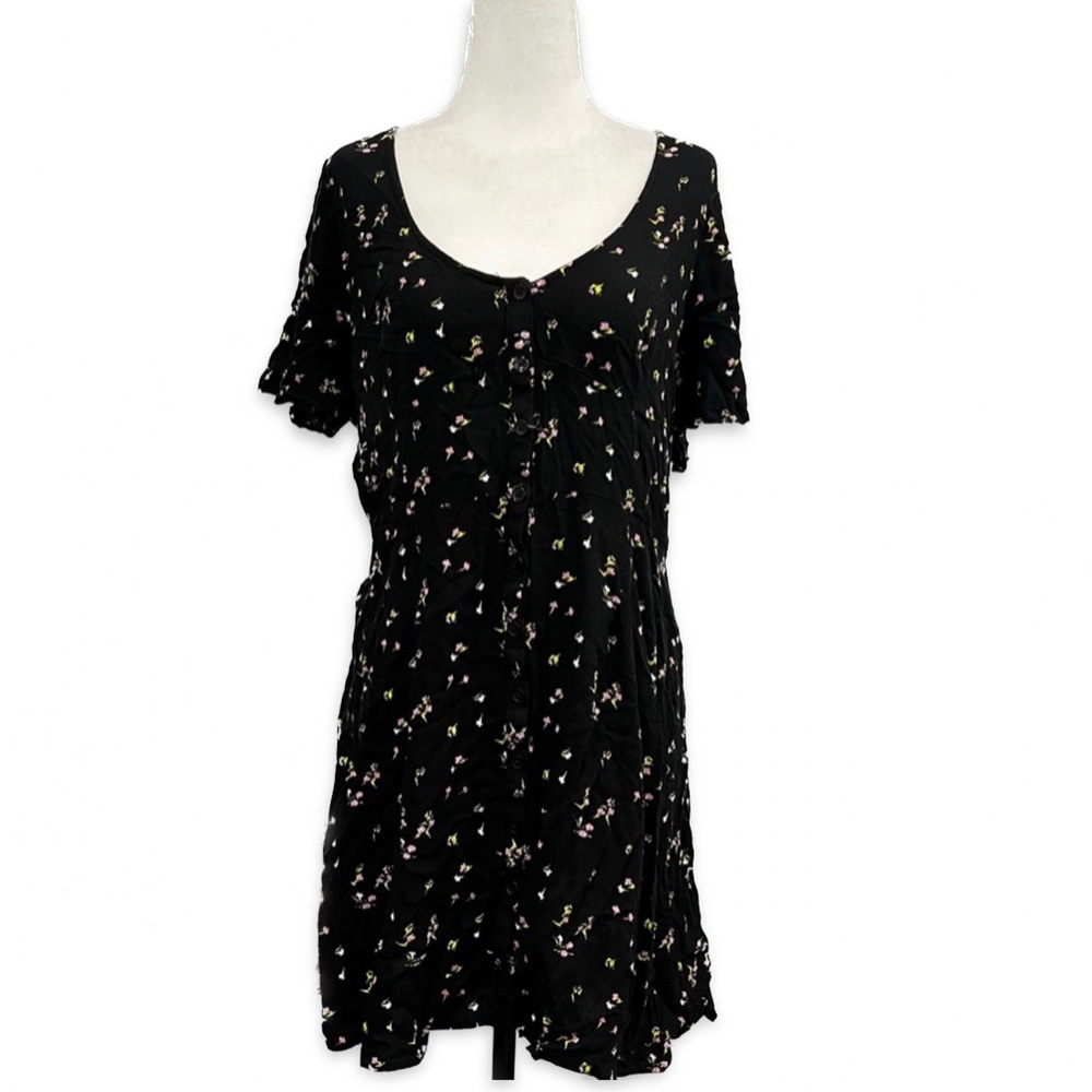 BP Floral T-Shirt Dress